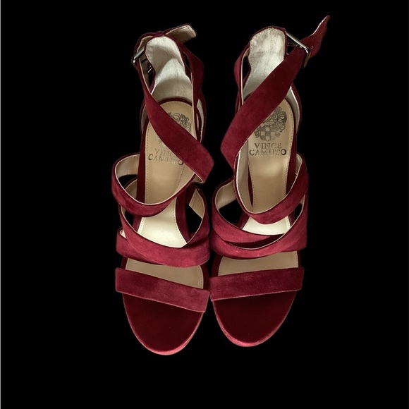 Vince Camuto Suede Platforms Sandals, Size 7/37. - Picture 5 of 13